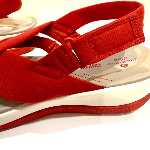 Cloudstepper by Clarks Women 7.5 Slingback Cushion Soft Sandals Vacation Beach - Picture 2 of 8